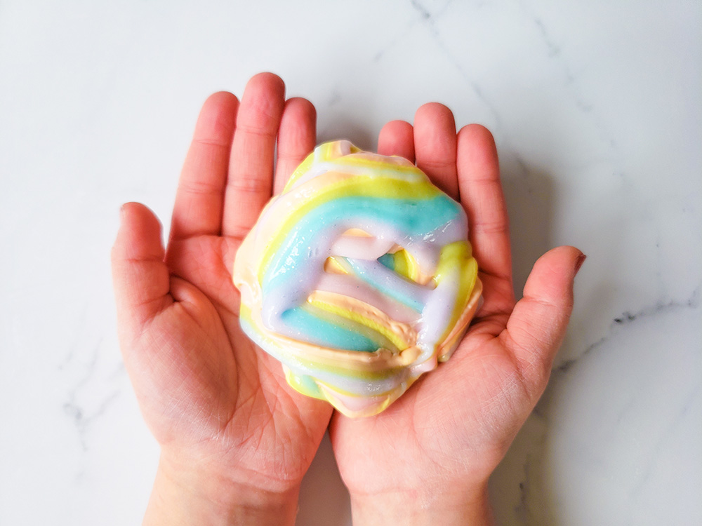 slime-arc-en-ciel-3-ingredients_wooloo