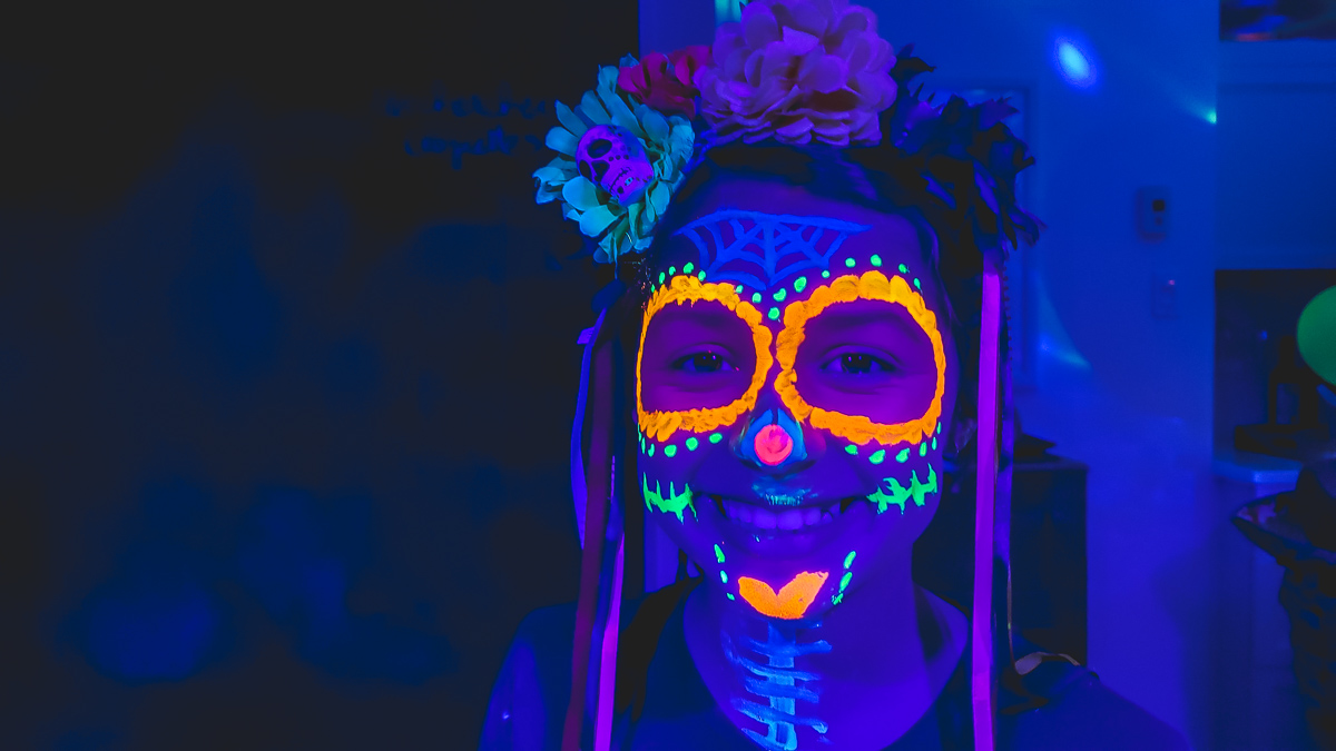 fiesta-mexicaine-glow-in-the-dark-wooloo