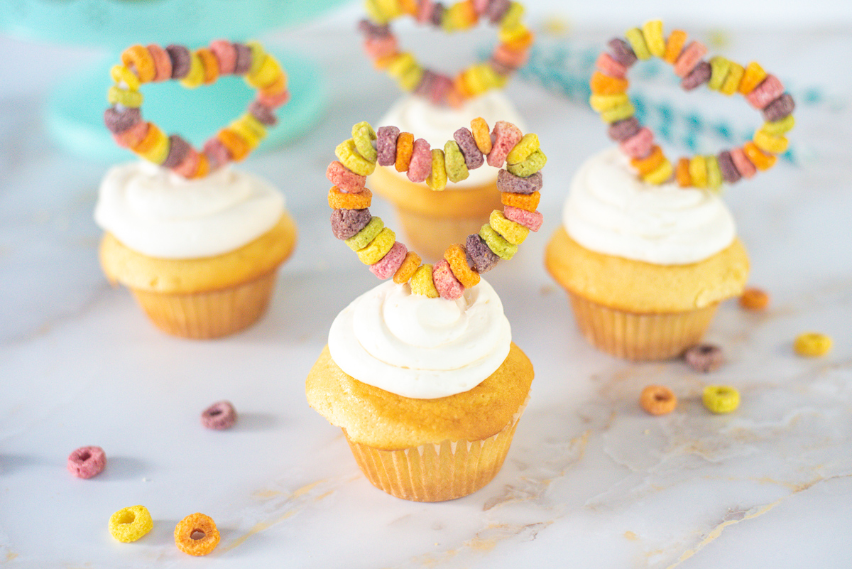 coeur-fruit-loops-cupcake-topper-wooloo
