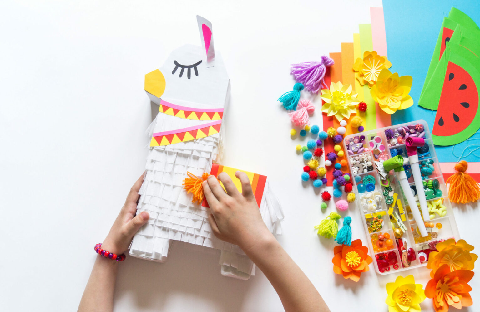 pinata-lama-wooloo